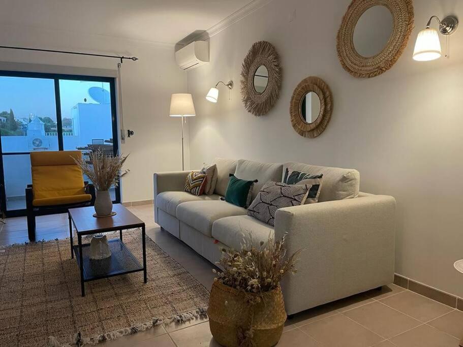 Apartamento Amparo-T2 C/Piscina Carvoeiro  Exteriör bild