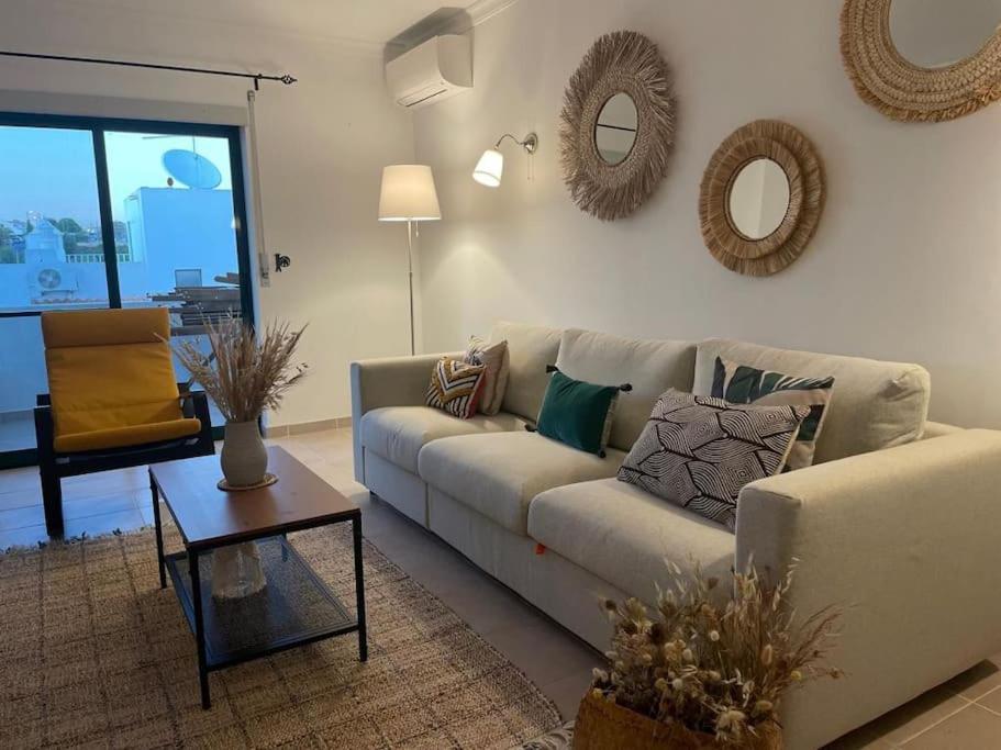 Apartamento Amparo-T2 C/Piscina Carvoeiro  Exteriör bild